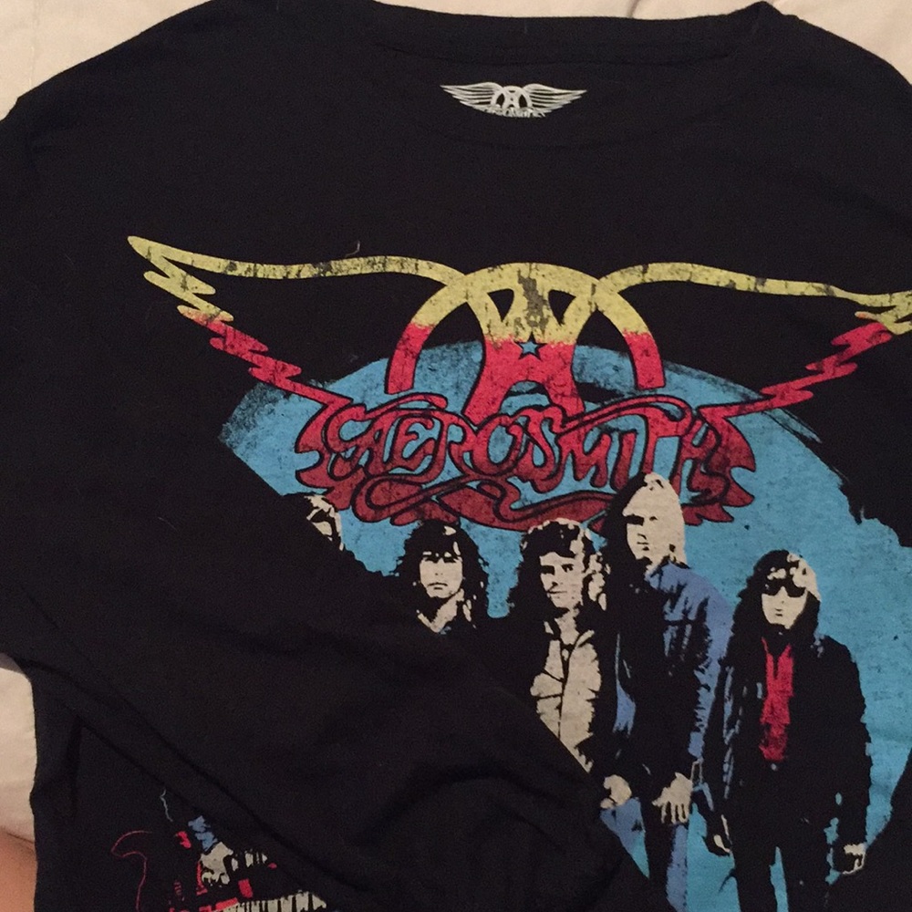 Black long sleeve Aerosmith tshirt